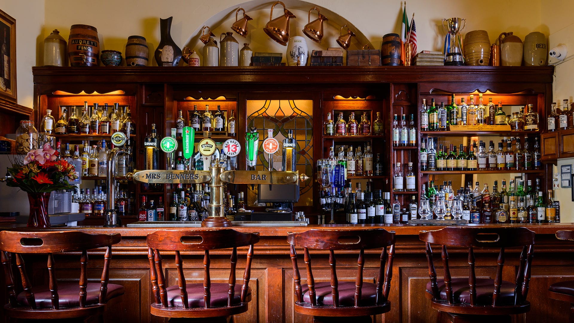 Mrs Benners Bar Dingle Bar Food Dingle Dingle Benners